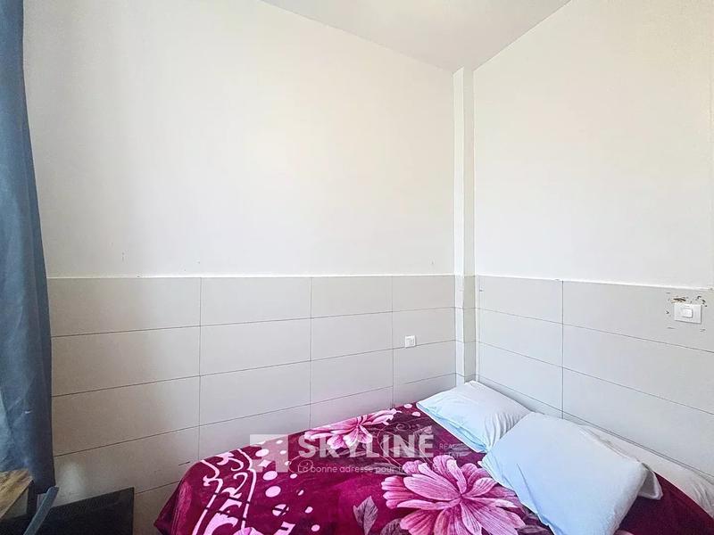 Fonds de commerce - Maison - 400 m²