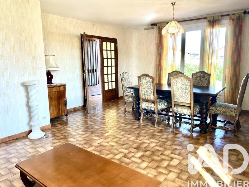 Maison - 97 m² - 5 pièces