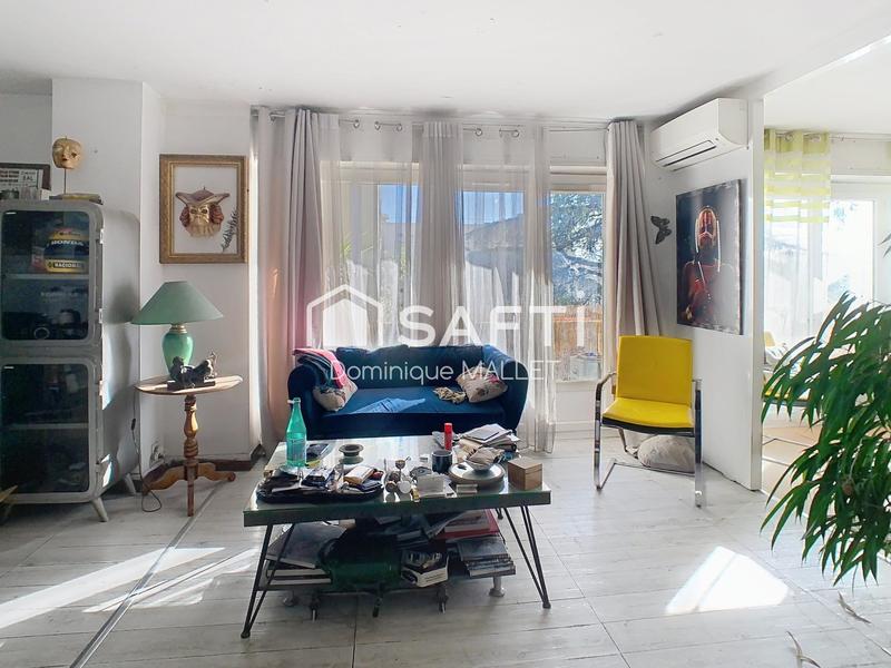 Appartement - 84 m² - 4 pièces