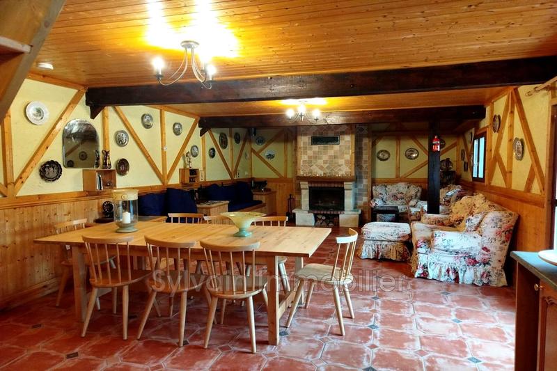 Maison - 92 m² - 4 pièces