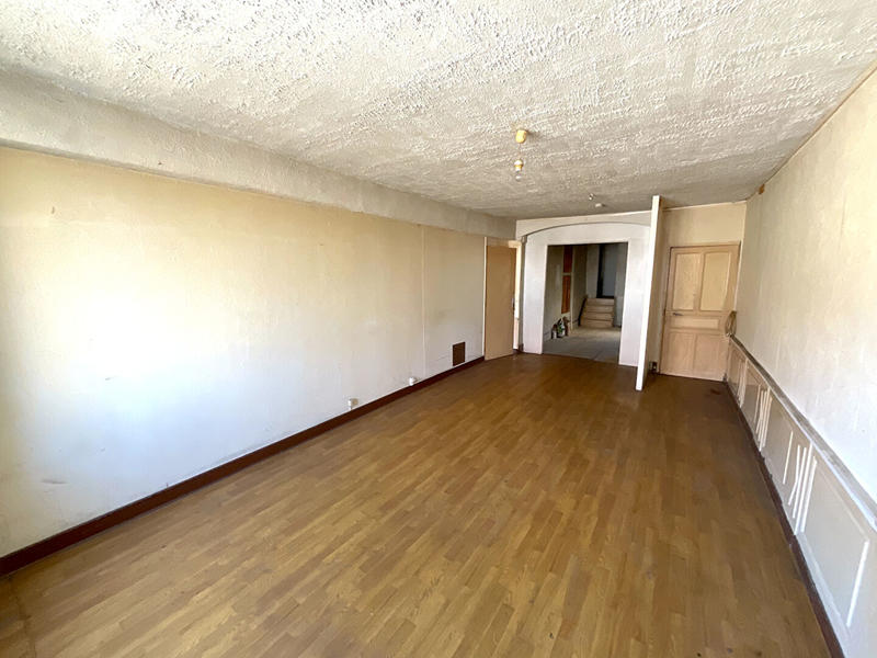 Maison - 180 m² - 4 pièces