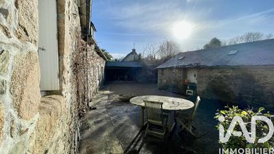 Maison - 120 m² - 4 pièces