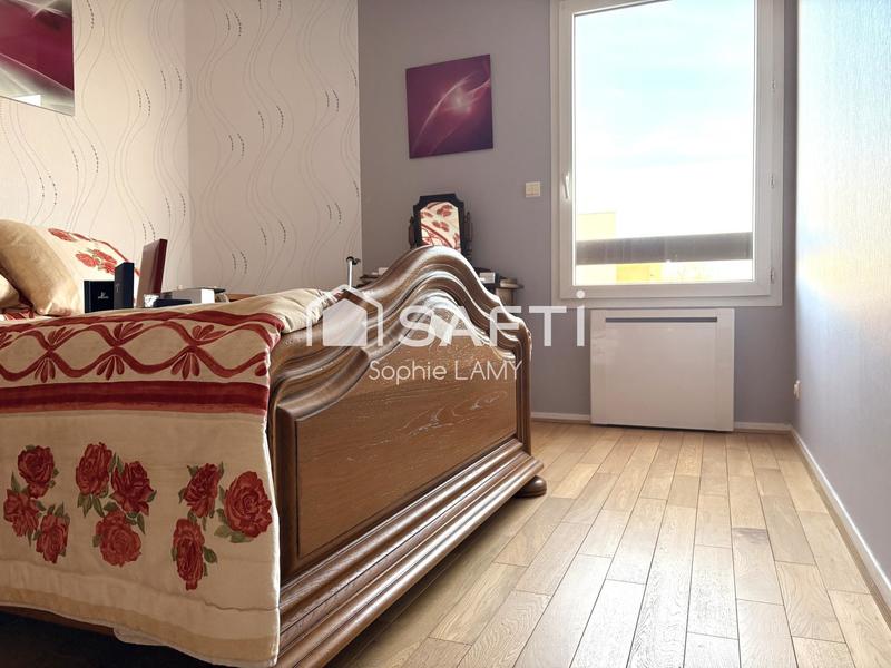 Appartement - 86 m² - 4 pièces