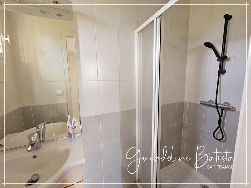 Maison - 143 m² - 7 pièces