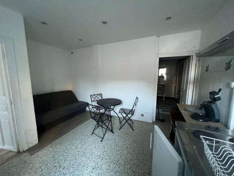 Immeuble - 97 m² - 4 pièces