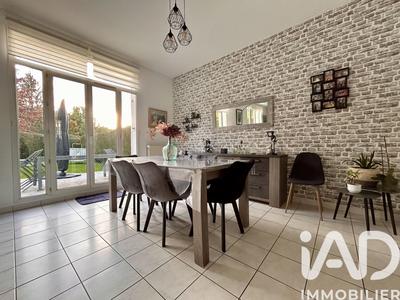 Maison - 131 m² - 6 pièces