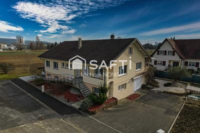 Maison - 185 m² - 7 pièces