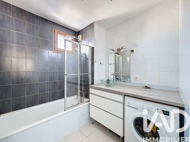 Appartement - 92 m² - 5 pièces