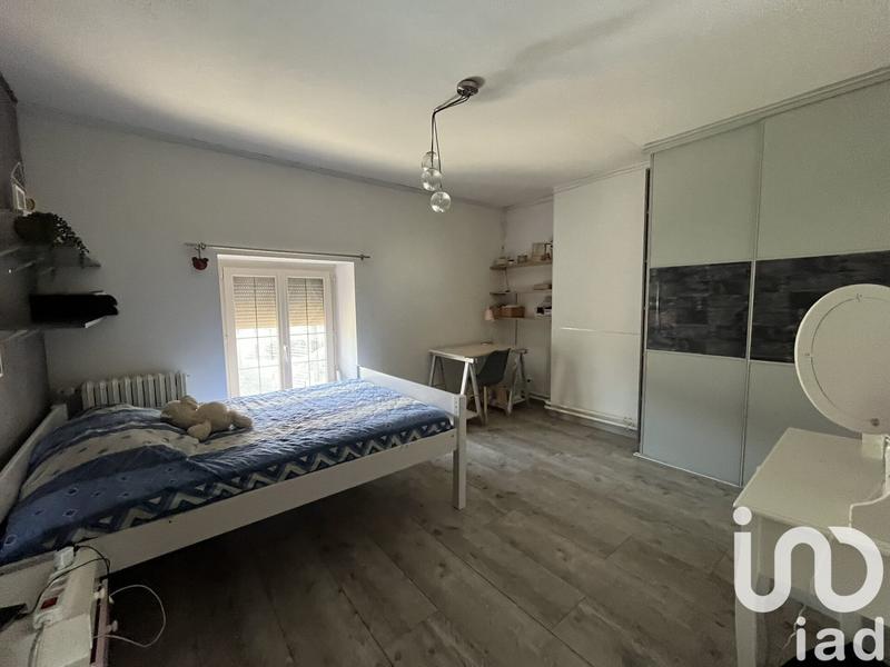 Maison - 207 m² - 1 pièce