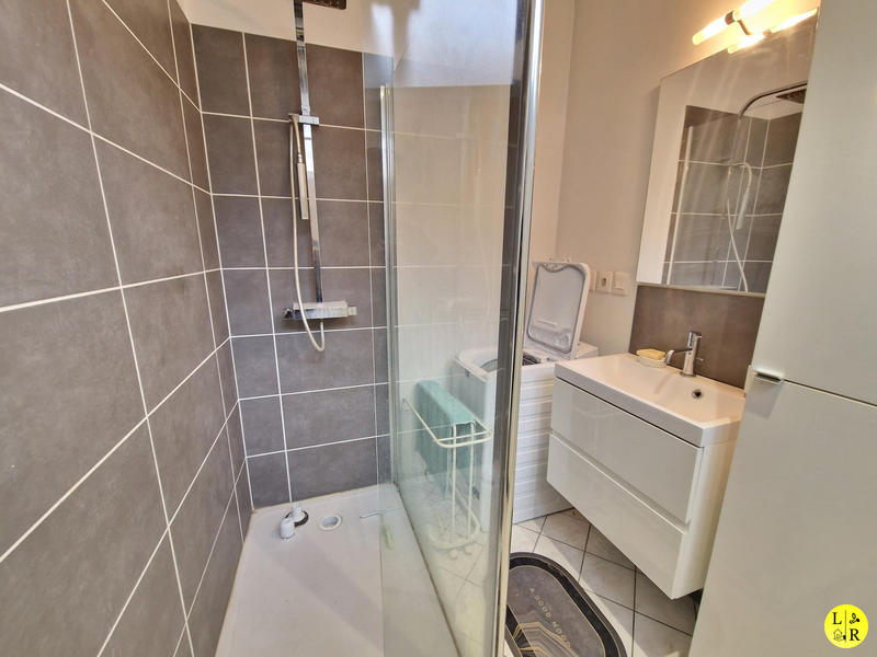 Appartement - 140 m² - 5 pièces