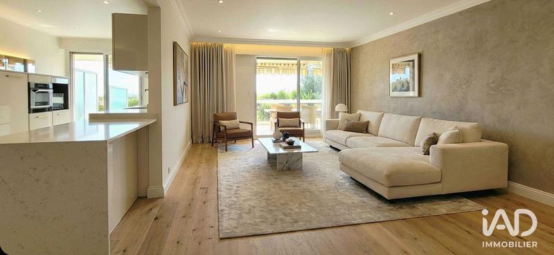 Appartement - 95 m² - 4 pièces