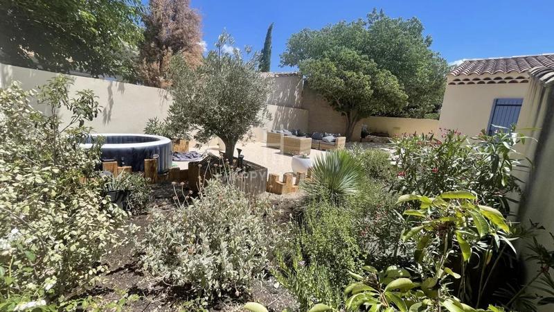 Villa - 170 m² - 6 pièces