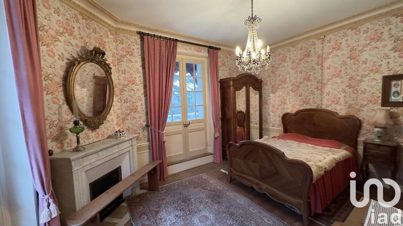 Maison - 357 m² - 14 pièces