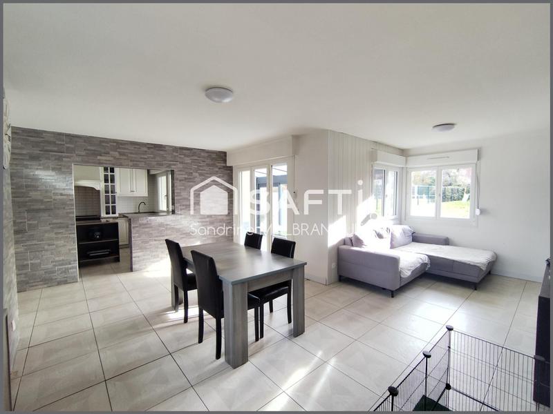 Maison - 101 m² - 4 pièces