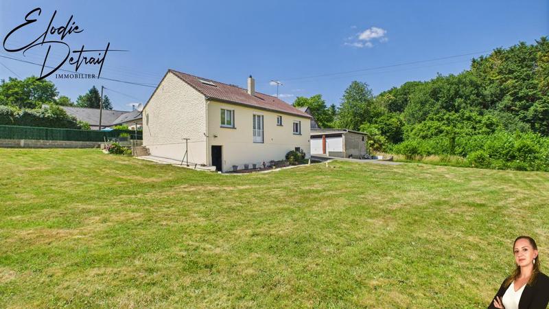 Maison - 96 m² - 6 pièces