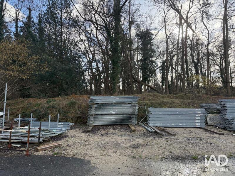 Local commercial - 4 570 m²