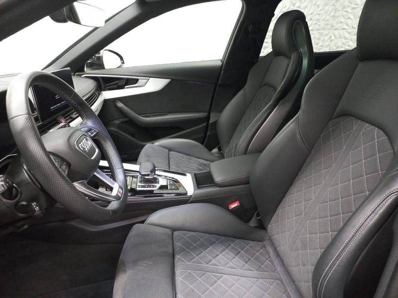 Audi A4 Avant 40 Tdi 204 s tronic 7 Quattro Competition