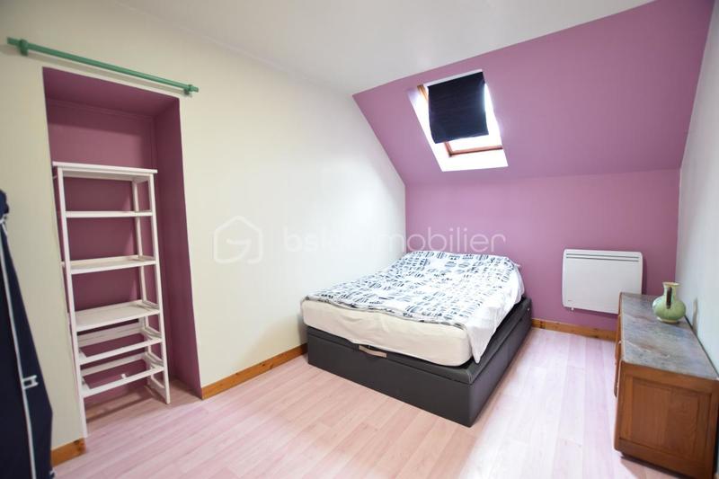 Maison - 210 m² - 8 pièces