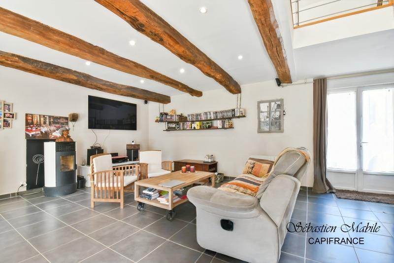 Maison - 161 m² - 6 pièces