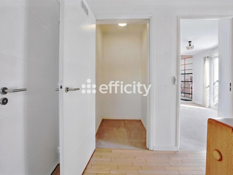 Appartement - 110 m² - 4 pièces