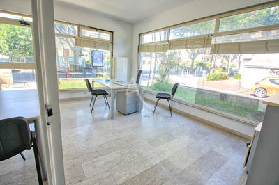 Immeuble - 8 pièces