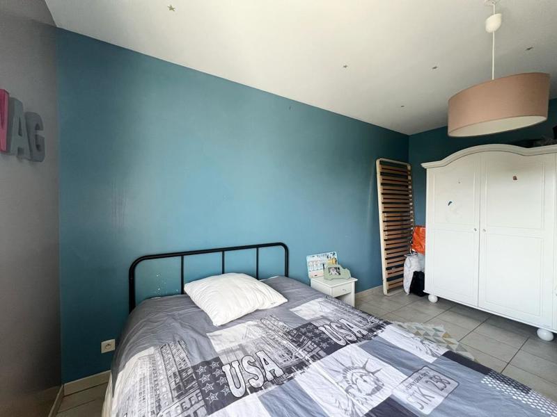 Maison - 230 m² - 9 pièces