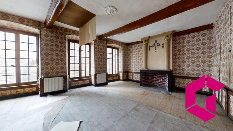 Maison - 552 m² - 15 pièces