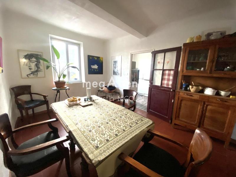 Maison - 110 m² - 7 pièces