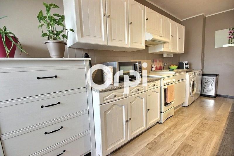 Appartement - 80 m² - 4 pièces