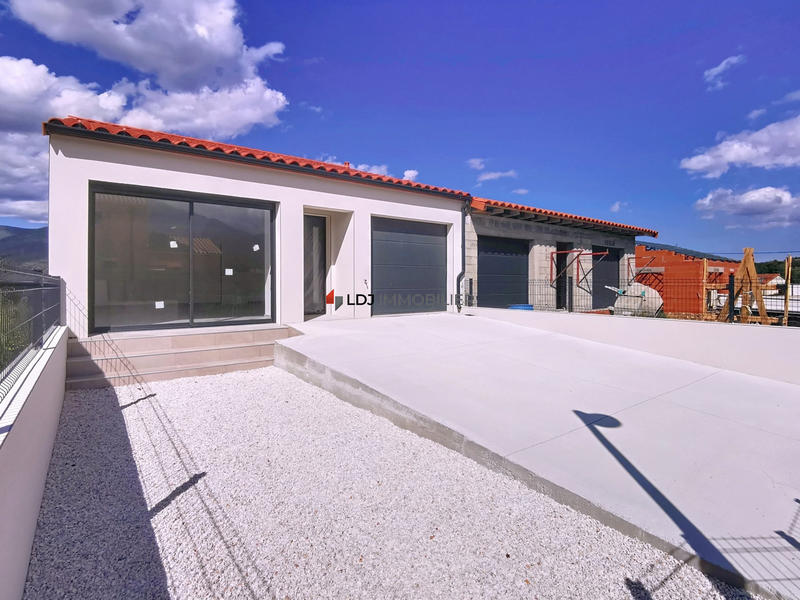 Maison - 64 m² - 3 pièces