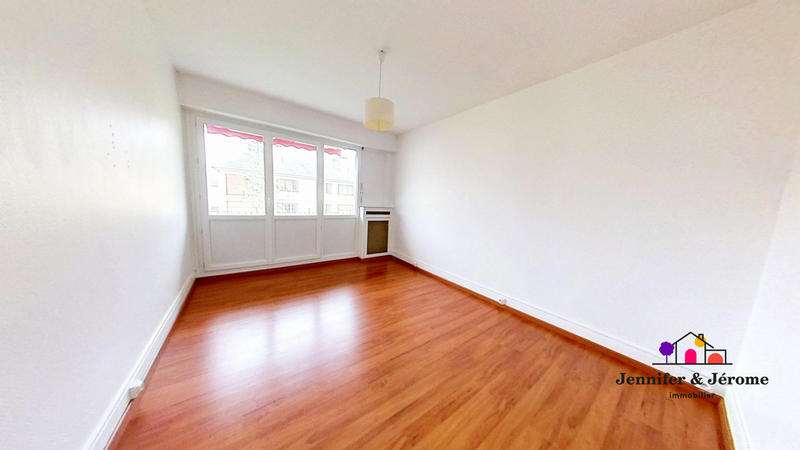 Appartement - 99 m² - 5 pièces