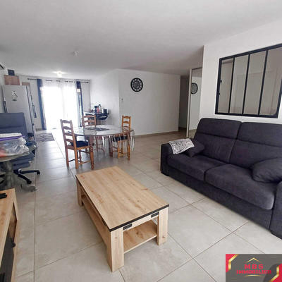 Maison - 80 m² - 3 pièces