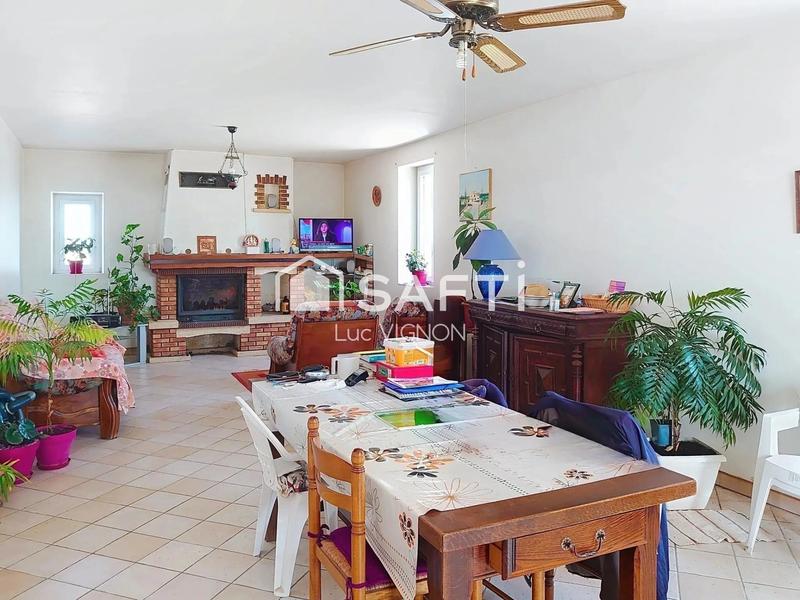 Maison - 267 m² - 11 pièces