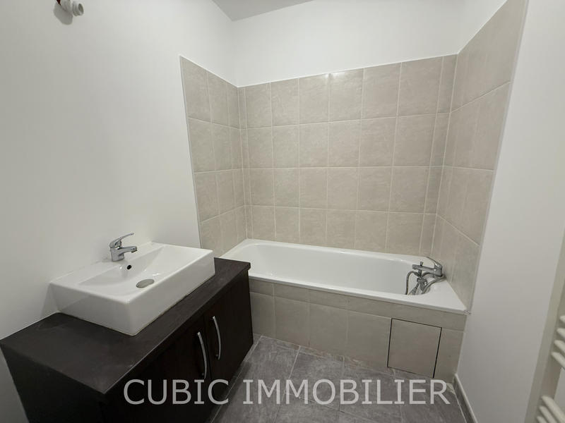 Appartement - 61 m² - 2 pièces