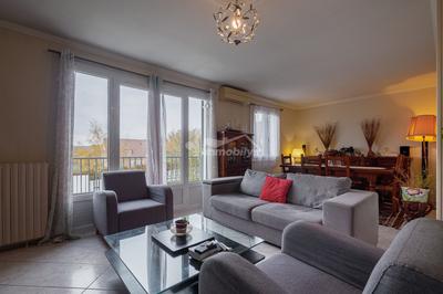 Maison - 127 m² - 5 pièces