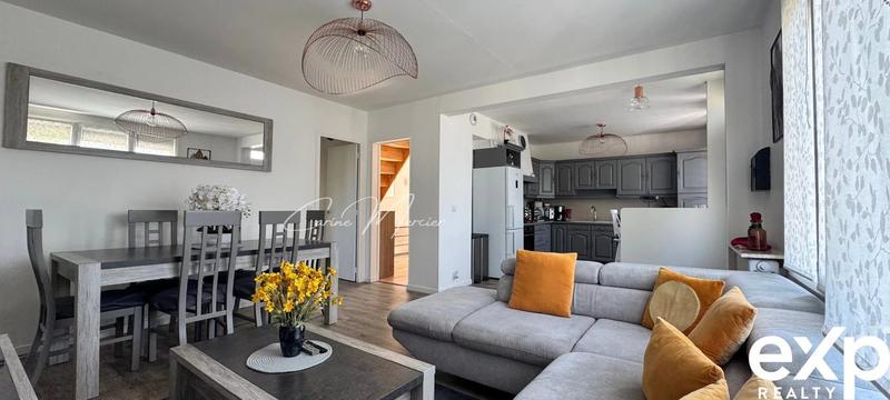 Maison - 105 m² - 6 pièces
