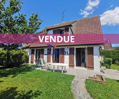 Maison - 92 m² - 4 pièces