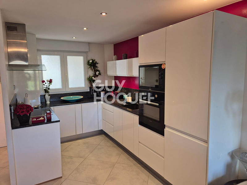 Appartement - 81 m² - 4 pièces