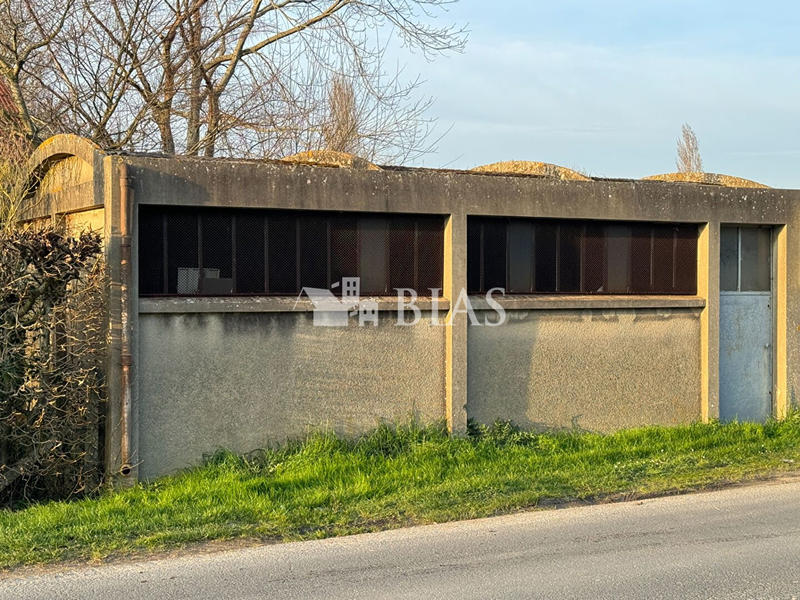 Parking / Garage - 30 m²