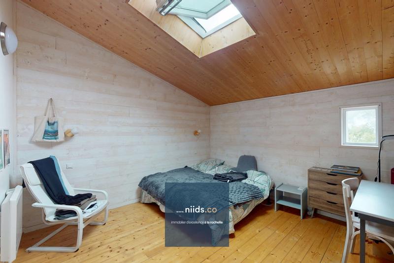 Maison - 137 m² - 6 pièces