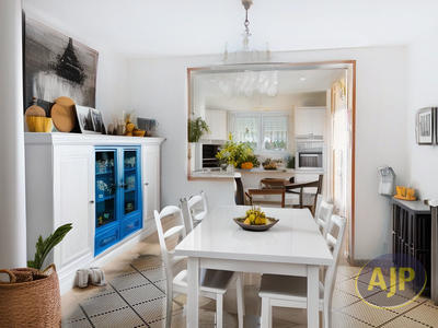 Maison - 100 m² - 6 pièces