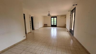 Villa - 110 m² - 5 pièces