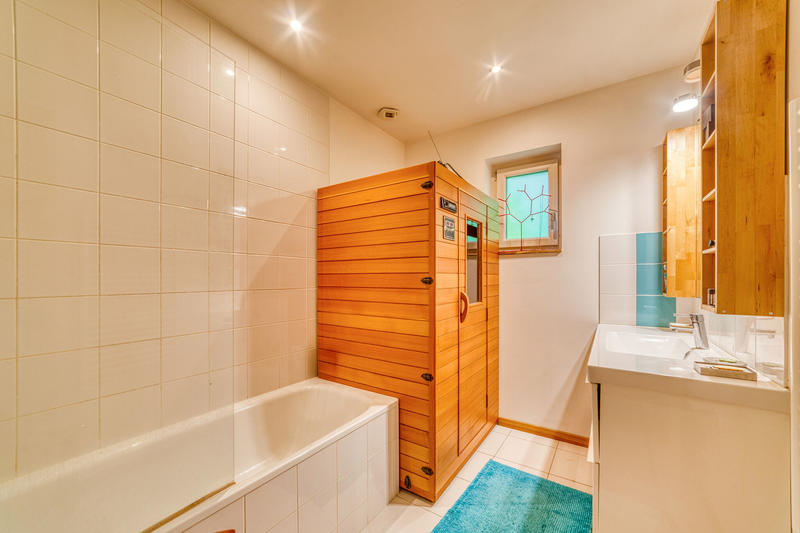 Maison - 160 m² - 6 pièces