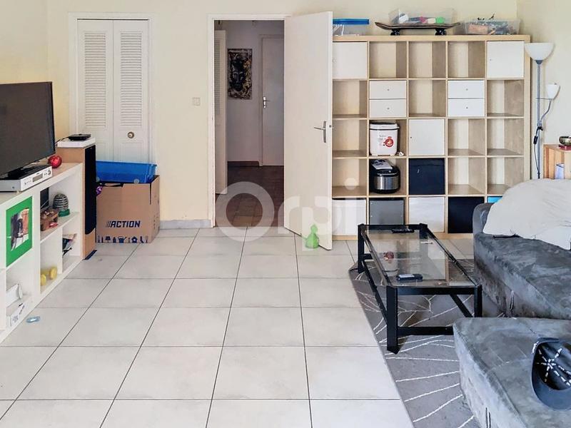 Appartement - 99 m² - 4 pièces