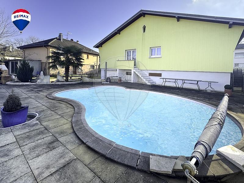 Maison - 144 m² - 5 pièces