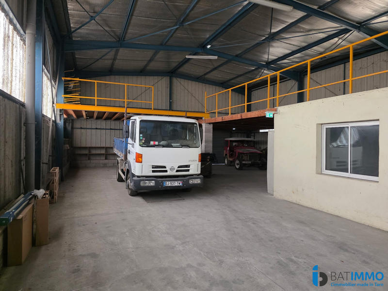 Local d'activités - 1 500 m²