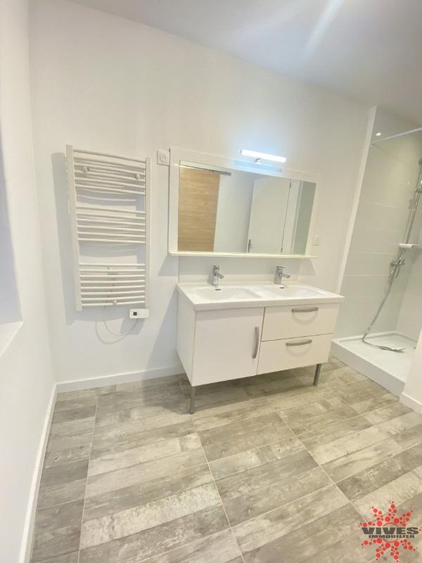 Maison - 121 m² - 5 pièces