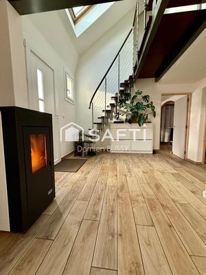 Maison - 75 m² - 5 pièces