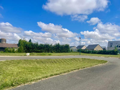 Terrain constructible - 453 m²