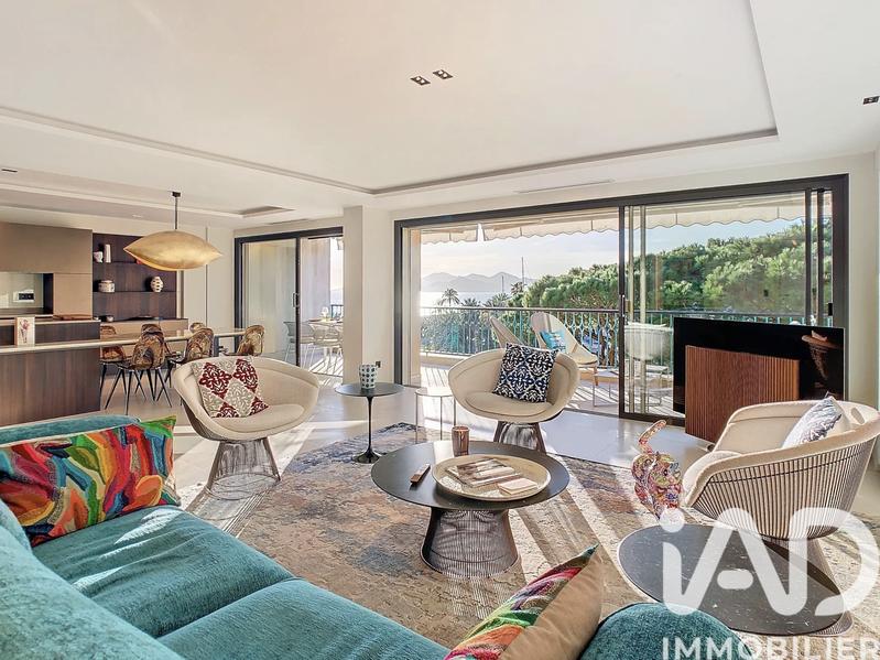 Appartement - 107 m² - 3 pièces